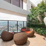 Trion Kl Modern Netflix 2Bedroom 6Pax