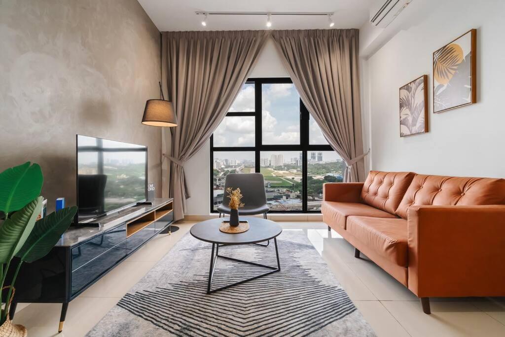 Trion Kl Modern Netflix 2bedroom 6pax Pangsapuri